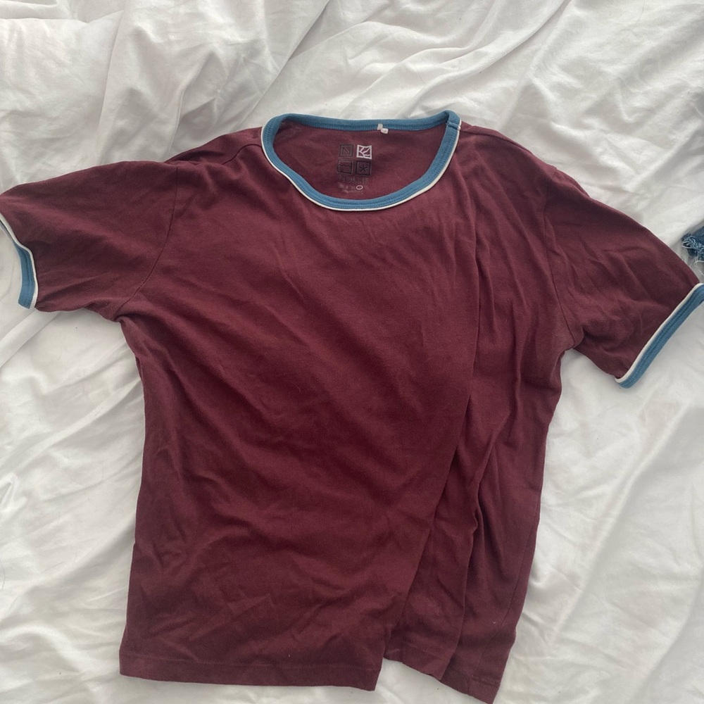 Cropped Red, White, and Blue PacSun Shirt